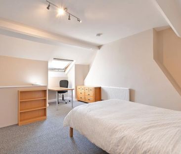 Student House 4 bedroom, Broomhill, Sheffield - Photo 3