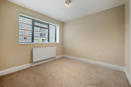 2 bedroom apartment - Photo 5