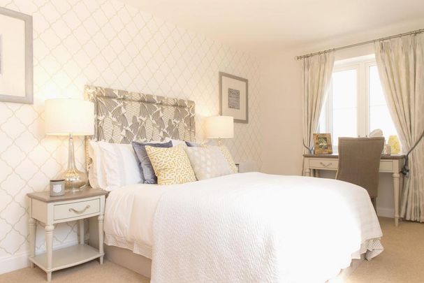 2 bedroom retirement property to rent - Photo 1
