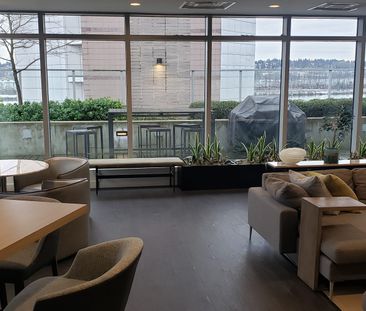 $2,200 / 1br – 563ft2 – A Breathtaking 1 bed, 1 bath with UNOBSTRUC... - Photo 3