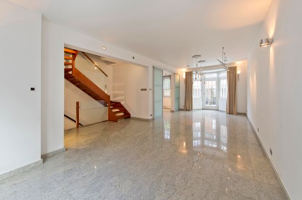 Manresa Road, SW3, London - Photo 1