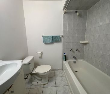 For Lease - 90 Crittenden Square Unit# Bsmt, Toronto, Ontario - Photo 6