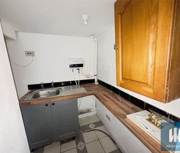 Blackhouse Road, Fartown, Huddersfield, HD2 - Photo 2