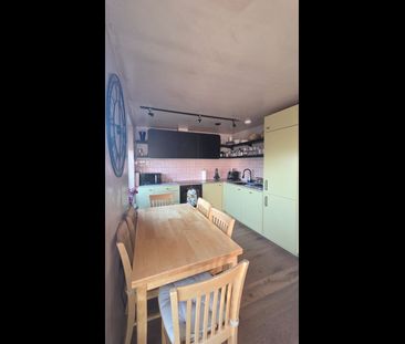 1 Bed Penthouse, Harrow Road, NW10 - Photo 6