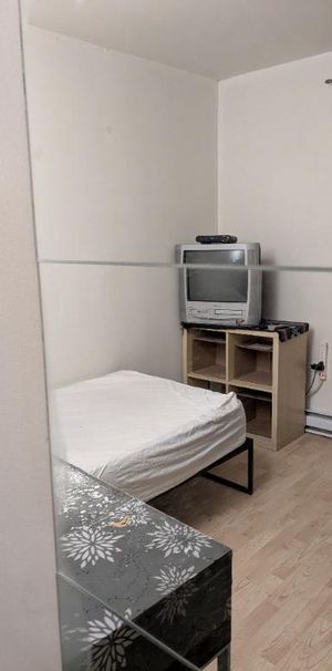Chambre meublée Montréal Tetreauville Mercier Hochelaga - Photo 1