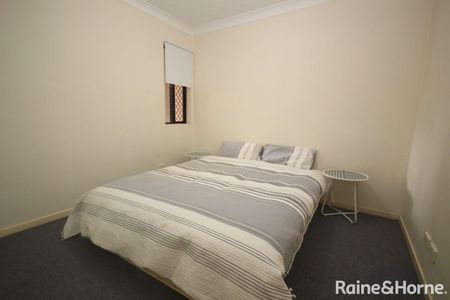 Spacious St Lucia Sanctuary with Northerly Views - Photo 2