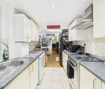 2 bedroom terraced house to rent - Photo 6