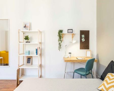 Via Arcivescovo Romilli, Milan, Lombardy 20139 - Photo 5