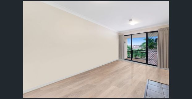 Beachside Bliss in the Heart of Mermaid – Walking distance to Everything! - Photo 1