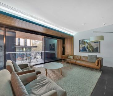Spacious 2-Bedroom Apartment in Prime Melbourne CBD Location - Avai... - Photo 3