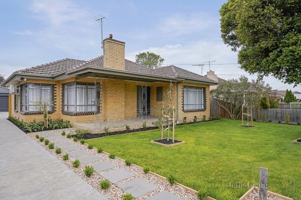 2 Murdo Road, Clayton - Photo 1