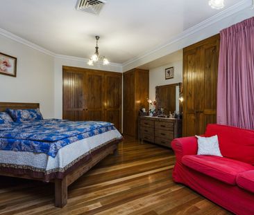 61 Sandringham Promenade, Canning Vale WA 6155 - House For Rent | D... - Photo 6