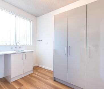 Home For Rent - Photo 3