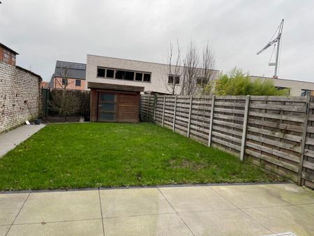 EENGEZINSWONING + tuin - Photo 5