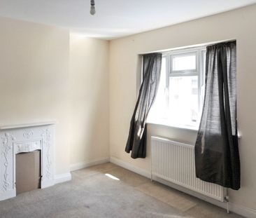 3 Bedroom - Photo 6