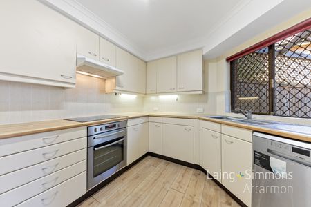 10/10-12 Eric Road, Artarmon NSW 2064 - Townhouse For Rent | Domain - Photo 5