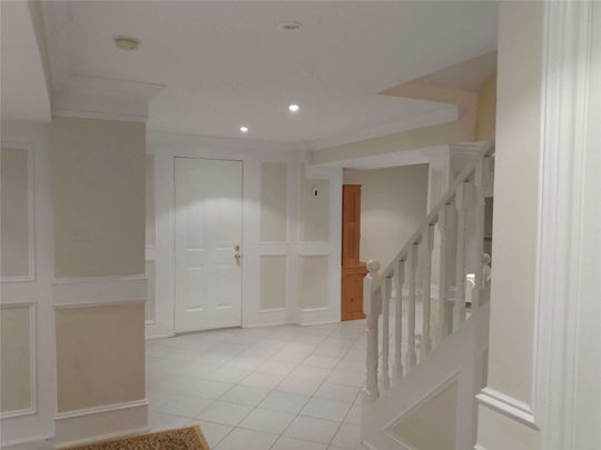 For Lease - 38 Lois Drive Unit# Bsmt, Vaughan, Ontario - Photo 1