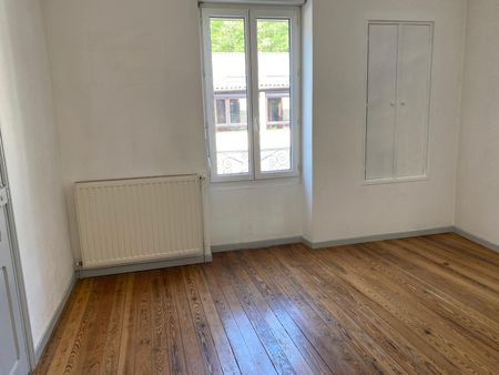 Location Appartement 3 pièces 49m² LABEGUDE 07200 - Photo 2