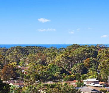 Modern Family Home - Photo 3