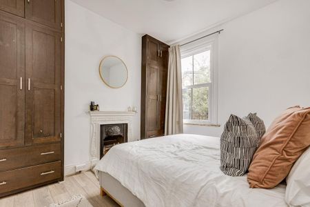 2 bedroom maisonette to rent - Photo 2