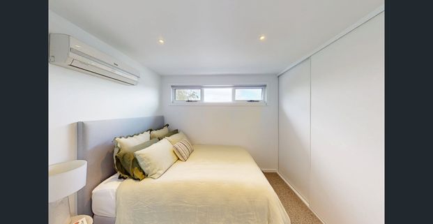 Modern Footscray Living Behind the Iconic Pink Door! - Photo 1