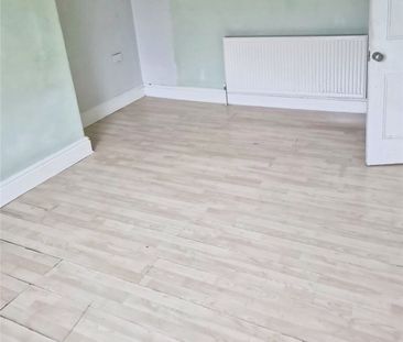 Blackhouse Road, Fartown, Huddersfield, HD2 - Photo 4