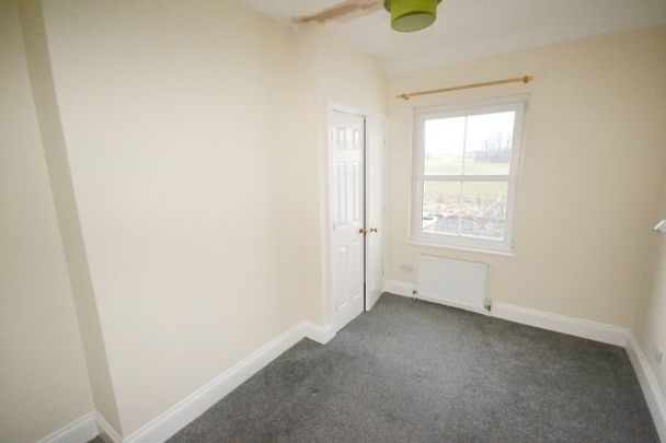 Waterfall Terrace, Barton - Photo 1