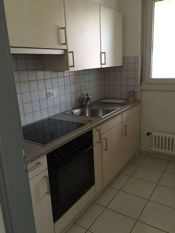 LOCARNO, LUMINOUS 3 1/2-ROOM APARTMENT FOR RENT - Photo 5