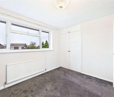 Hawkesbury Drive, Calcot, Reading, Berkshire, RG31 - Photo 4