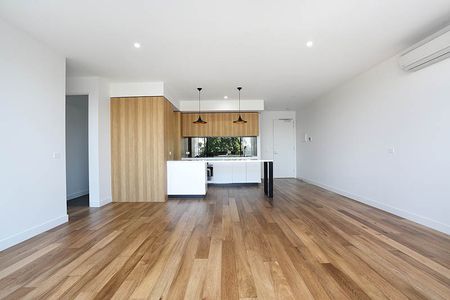 303/3-5 Cartmell Street, Heidelberg, VIC 3084 - Photo 4