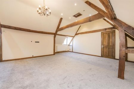 2 bed Apartment To Let - Photo 5