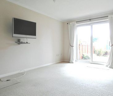 2 bedroom terraced house to rent - Photo 2