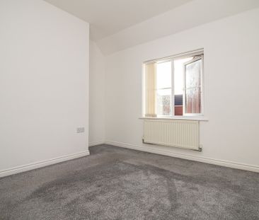 Watkins Square Llanishen, CF14 5FL, Cardiff - Photo 6