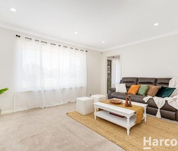 Spacious Family Home with Huge Backyard! - Photo 1