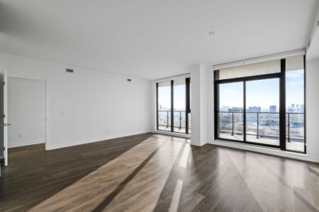 For Lease - 2 St Thomas Street Unit# 2207, Toronto, Ontario - Photo 5