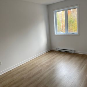 5 1/2 à Louer - 1er Septembre 2026 - Photo 2
