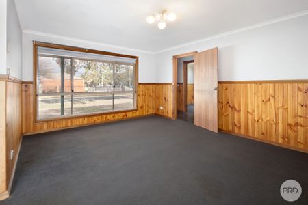 QUALITY 3 BEDROOM IN QUIET LOCATION - Photo 5