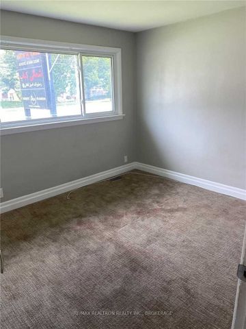 For Lease - 240 Markham Road Unit# Main, Toronto, Ontario - Photo 4