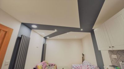 3 bedroom House in Hyde Park Close, Leeds - Photo 5