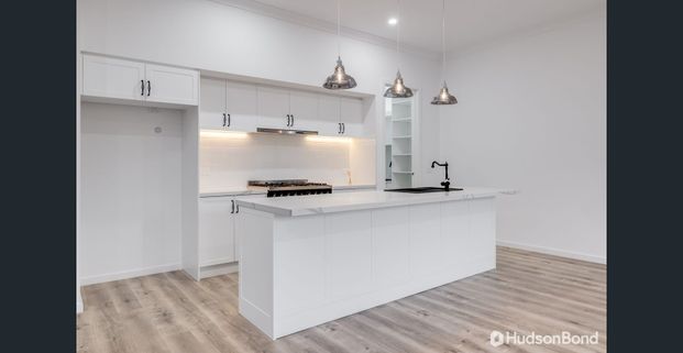 Brand new home in EDSC & Beverley Hills Primary zones - Photo 1