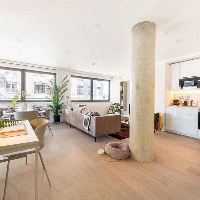3 bedroom flat to rent - Photo 1