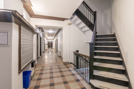 5530 Cote Saint-Luc Road - Photo 4