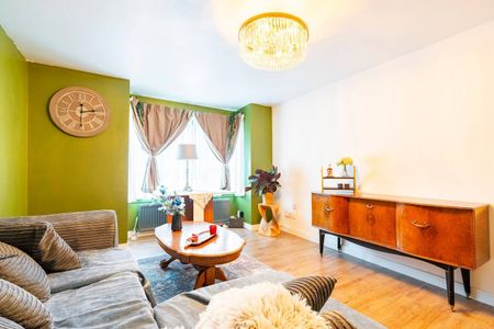 Room in a Shared Flat, St. Clair Street, EH6 - Photo 2