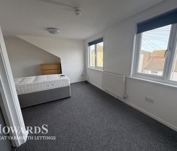 1 bedroom in a house share to rent - Photo 3