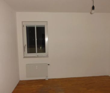 Großzügige Dachgeschoßwohnung - Foto 2