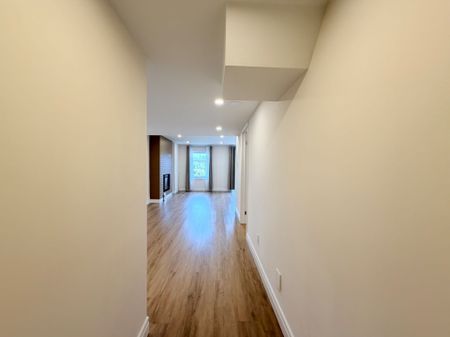 For Lease - 22 Upbound Court Unit# Lower, East Gwillimbury, Ontario - Photo 5