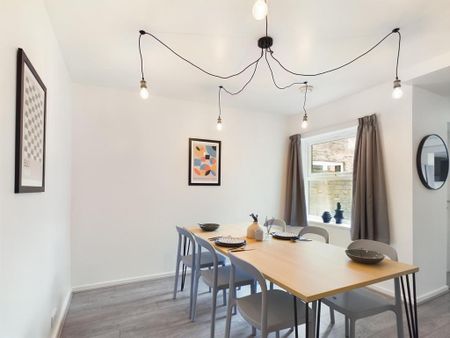 6 bedroom house to rent - Photo 4