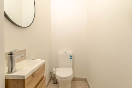 Spacious Family Living with Modern Comforts and Superb Location - Photo 5