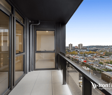 THE BENCHMARK IN LUXURY LIVING! - Photo 6