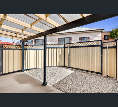 Unit 1/1-3 Glebe Avenue, Goulburn, NSW 2580 - Photo 1